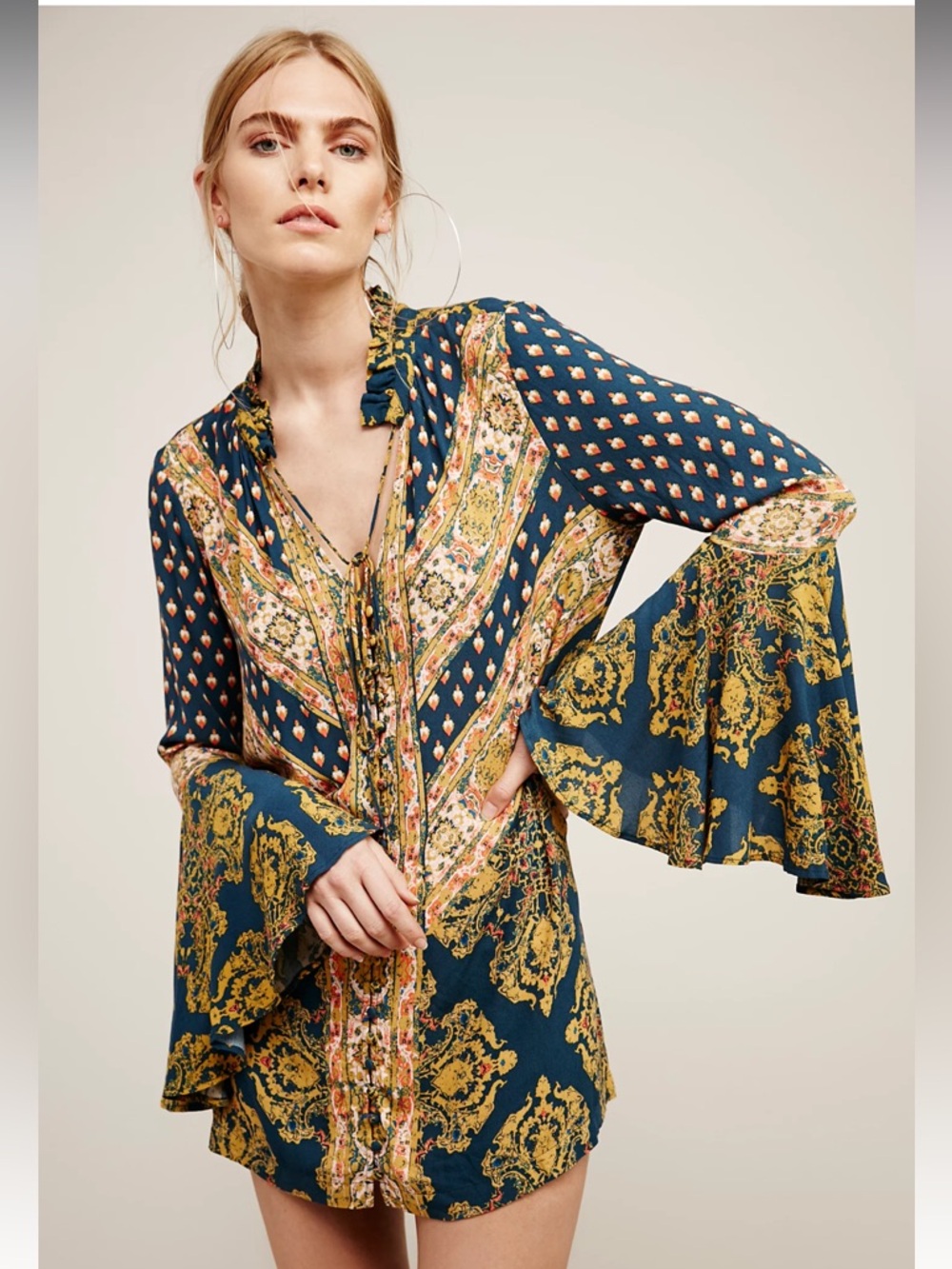 Free People Boho Print Tunic Top Bell Sleeve Peasant Blouse Navy Paisley M